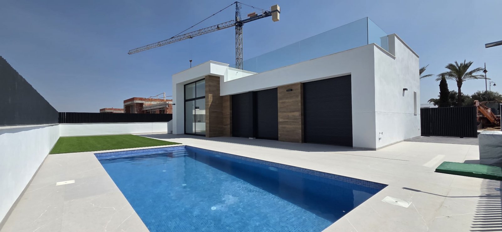 Im prestigeträchtigen Condado de Alhama gelegen, bieten diese Immobilien eine perfekte Kombination aus Luxus und Komfort. Mit insgesamt 47 Einheiten Im prestigeträchtigen Condado de Alhama gelegen, bieten diese Immobilien eine perfekte Kombination aus Luxus und Komfort. Mit insgesamt 47 Einheiten
