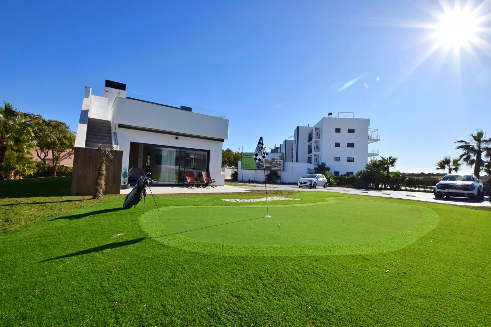Im prestigeträchtigen Condado de Alhama gelegen, bietet diese Wohnanlage eine exklusive Auswahl von 6 unabhängigen Häusern. Diese Immobilien sind für Im prestigeträchtigen Condado de Alhama gelegen, bietet diese Wohnanlage eine exklusive Auswahl von 6 unabhängigen Häusern. Diese Immobilien sind für