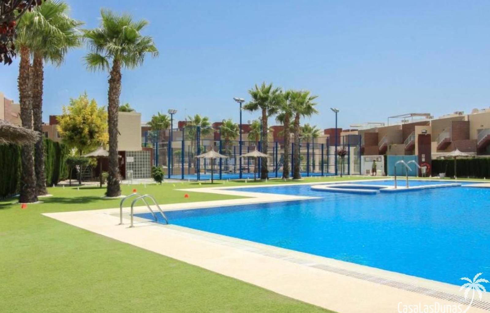 Das Ferienhaus Varudi ist der ideale Ausgangspunkt für einen unvergesslichen Aufenthalt unter der Sonne von Torrevieja. Es ist geräumig, gepflegt und Das Ferienhaus Varudi ist der ideale Ausgangspunkt für einen unvergesslichen Aufenthalt unter der Sonne von Torrevieja. Es ist geräumig, gepflegt und